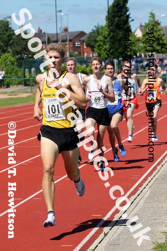 Senior mens 1500 metres, 2021 Northern Senior and Under-20s Champs., Leigh. Photo: David T. Hewitson/Sports for All Pics